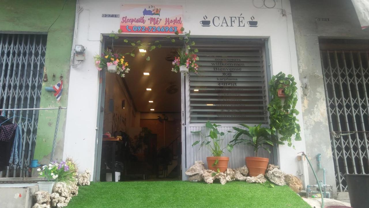 Sleepwith Me Hostel Bangkok Exterior photo